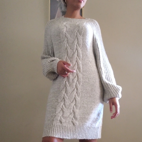 American Eagle Outfitters Dresses & Skirts - American Eagle Outfitters Gray Sweater Dress